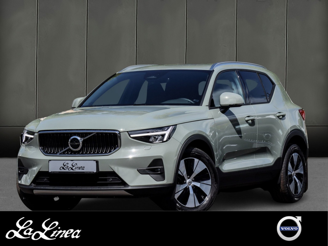 Volvo XC40 B3 (B) - SUV/Off-road - Grün - Gebrauchtwagen - Bild 1