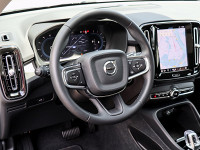 Volvo XC40 B4 (B) - SUV/Off-road - Weiss - Gebrauchtwagen - Bild 10