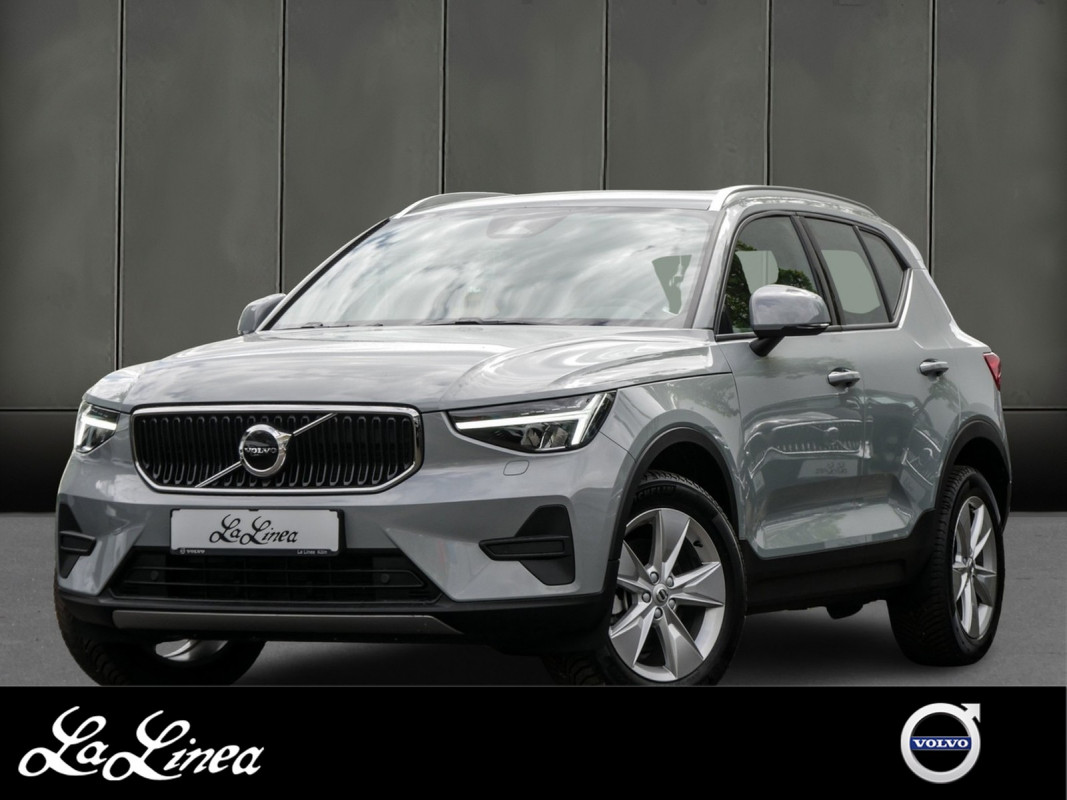 Volvo XC40 B4 (B) - SUV/Off-road - Grau - Gebrauchtwagen - Bild 1