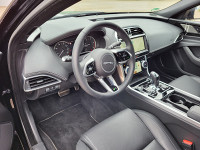 Jaguar XE D200 AWD - Limousine - Schwarz - Gebrauchtwagen - Bild 5