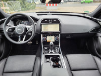 Jaguar XE D200 AWD - Limousine - Schwarz - Gebrauchtwagen - Bild 6