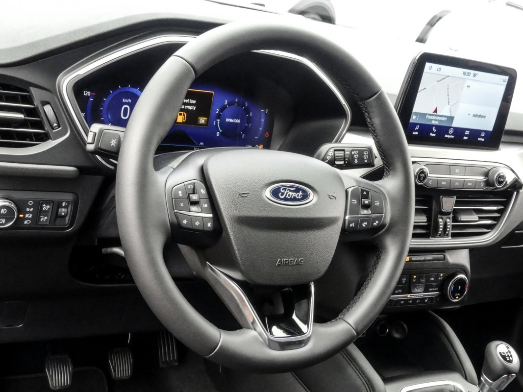 Ford Kuga Titanium 1,5 l EcoBoost 150 PS - SUV/Off-road - Silber - Gebrauchtwagen - Bild 15