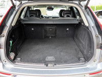 Volvo XC60 B5 - SUV/Off-road - Grau - Gebrauchtwagen - Bild 10