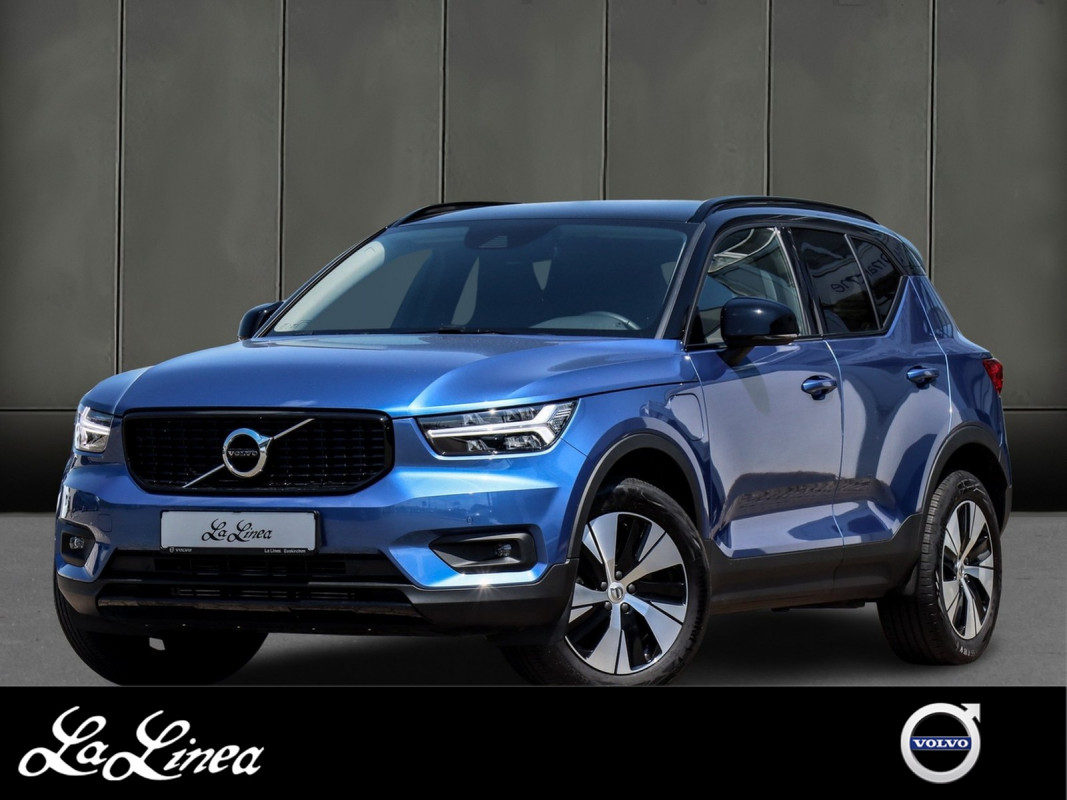 Volvo XC40 T4 R-Design Expression - SUV/Off-road - Blau - Gebrauchtwagen - Bild 1