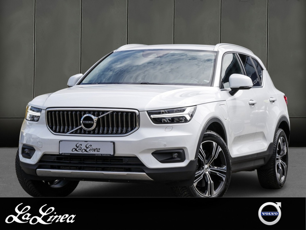 Volvo XC40 T5 Recharge Inscription Expression - SUV/Off-road - Weiss - Gebrauchtwagen - Bild 1