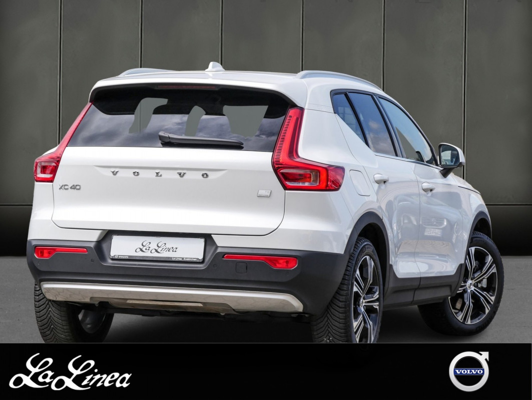 Volvo XC40 T5 Recharge Inscription Expression - SUV/Off-road - Weiss - Gebrauchtwagen - Bild 2