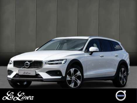 Volvo V60 Cross Country (09.2018->) - Kombi - Weiss - Gebrauchtwagen - Bild 1