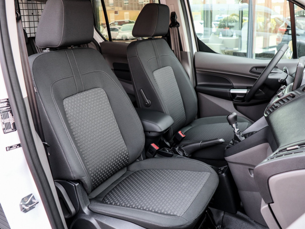 Ford Transit Connect Kombi Trend L1 LKW - Nutzfahrzeug - Weiss - Tageszulassung - Bild 6