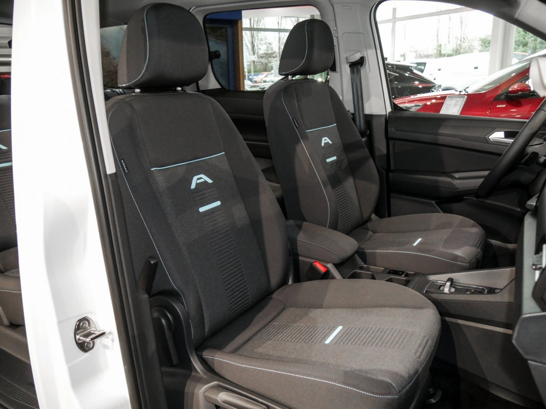 Ford Grand Tourneo Connect Acitve - Van/Minibus - Weiss - Neuwagen - Bild 6