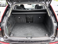 Volvo XC60 B4 (D) - SUV/Off-road - Schwarz - Gebrauchtwagen - Bild 11