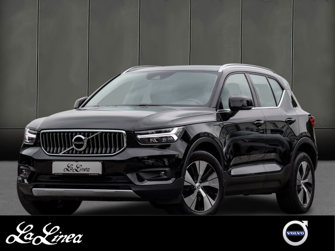 Volvo XC40 T4 Aut. - SUV/Off-road - Schwarz - Gebrauchtwagen - Bild 1