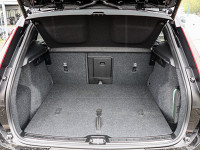 Volvo EX40 Single Motor Extended Range - SUV/Off-road - Schwarz - Gebrauchtwagen - Bild 12