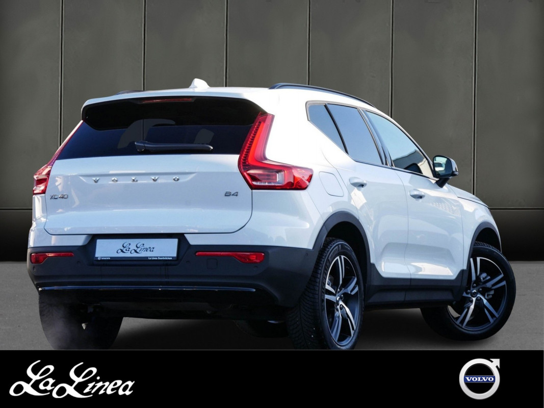 Volvo XC40 B4 (B) - SUV/Off-road - Weiss - Gebrauchtwagen - Bild 2