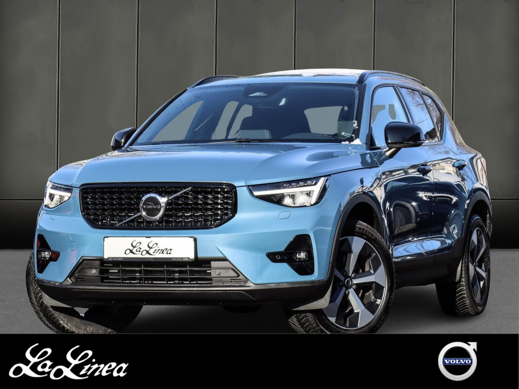 Volvo XC40 B3 (B) - SUV/Off-road - Blau - Gebrauchtwagen - Bild 1