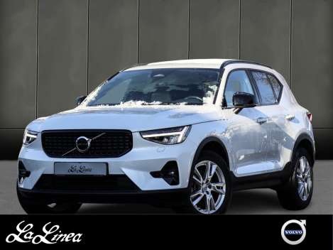 Volvo XC40 B3 (B) - SUV/Off-road - Weiss - Gebrauchtwagen - Bild 1