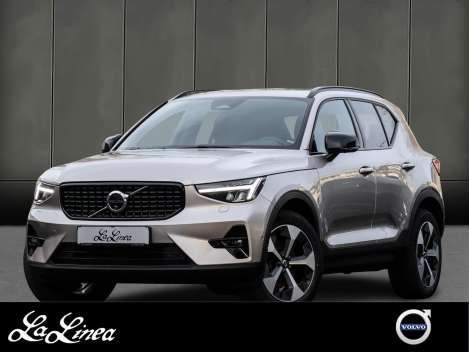 Volvo XC40 B4 (B) - SUV/Off-road - Silber - Gebrauchtwagen - Bild 1