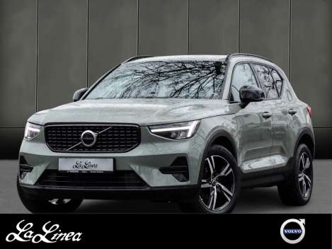 Volvo XC40 T2 - SUV/Off-road - Grün - Gebrauchtwagen - Bild 1