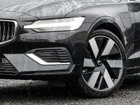 Volvo V60 Recharge Plug-In Hybrid AWD - Kombi - Schwarz - Neuwagen - Bild 5